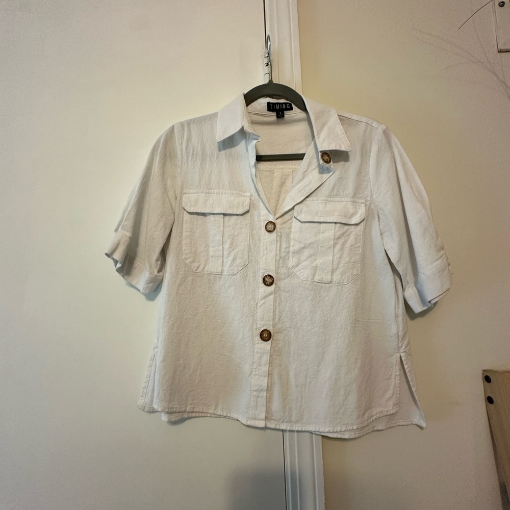 Never worn white short sleeve button down